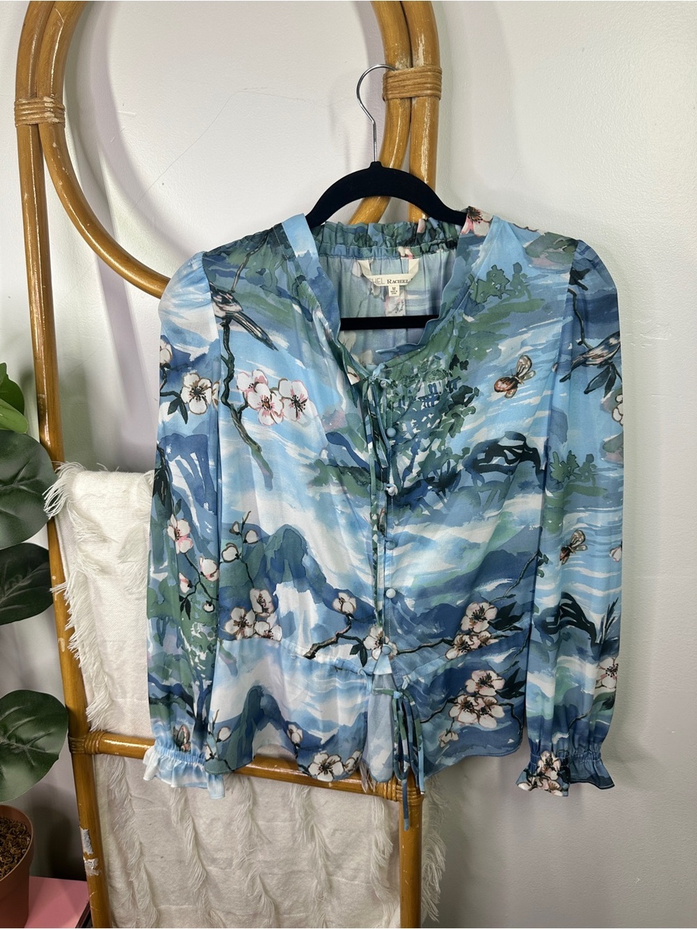 Rachel Rachel Roy Blue Floral Blouse sz M